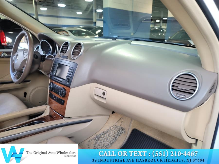 2007 Mercedes-Benz M-Class 4MATIC 4dr 3.5L, available for sale in Lodi, New Jersey | AW Auto & Truck Wholesalers, Inc. Lodi, New Jersey 2007 Mercedes-Benz M-Class 4MATIC 4dr 3.5L, available for sale in Lodi, New Jersey | AW Auto & Truck Wholesalers, Inc. Lodi, New Jersey