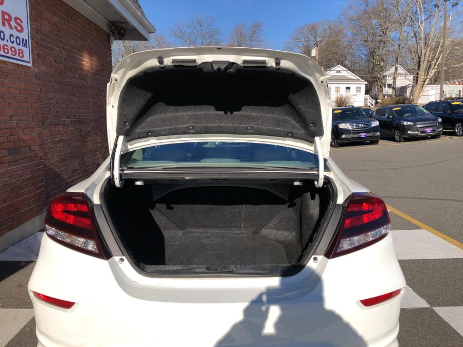 2014 Honda Civic Coupe 2dr EX-L w/Navi, available for sale in Waterbury, Connecticut | National Auto Brokers, Inc.. Waterbury, Connecticut 2014 Honda Civic Coupe 2dr EX-L w/Navi, available for sale in Waterbury, Connecticut | National Auto Brokers, Inc.. Waterbury, Connecticut