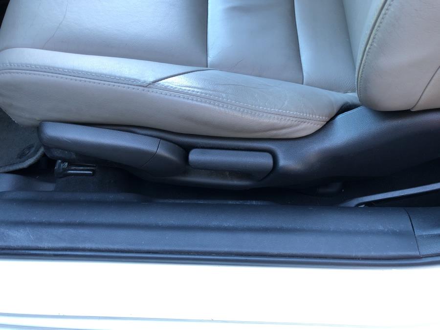 2014 Honda Civic Coupe 2dr EX-L w/Navi, available for sale in Waterbury, Connecticut | National Auto Brokers, Inc.. Waterbury, Connecticut 2014 Honda Civic Coupe 2dr EX-L w/Navi, available for sale in Waterbury, Connecticut | National Auto Brokers, Inc.. Waterbury, Connecticut