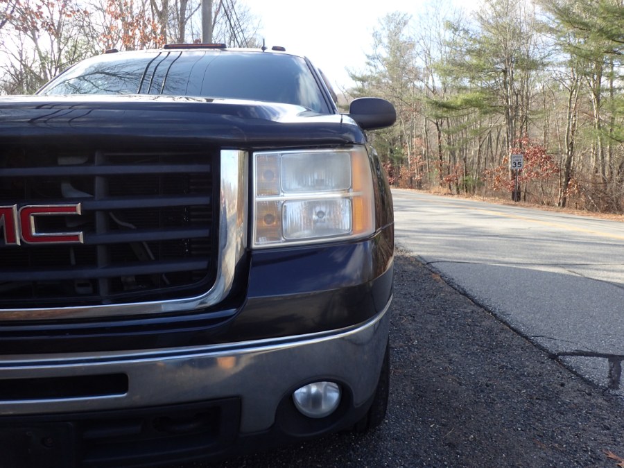 2009 GMC Sierra 3500HD 4WD Ext Cab 157.5" SRW SLE, available for sale in Storrs, Connecticut | Eagleville Motors. Storrs, Connecticut 2009 GMC Sierra 3500HD 4WD Ext Cab 157.5" SRW SLE, available for sale in Storrs, Connecticut | Eagleville Motors. Storrs, Connecticut