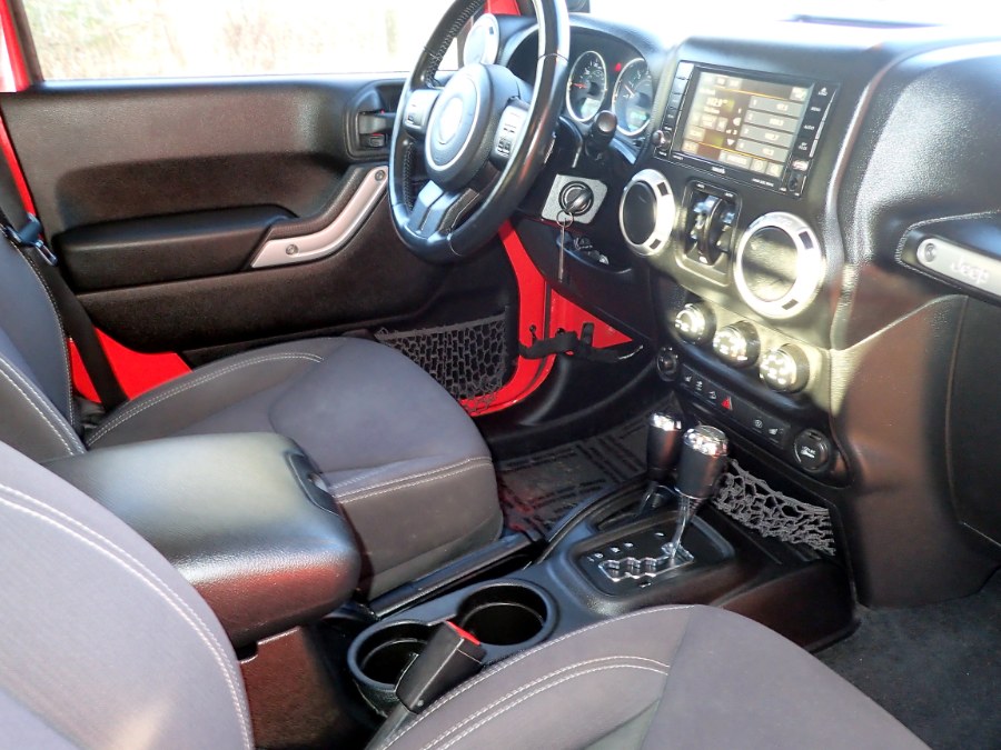 Used Jeep Wrangler Unlimited 4WD 4dr Sahara 2013 | Eagleville Motors. Storrs, Connecticut Used Jeep Wrangler Unlimited 4WD 4dr Sahara 2013 | Eagleville Motors. Storrs, Connecticut