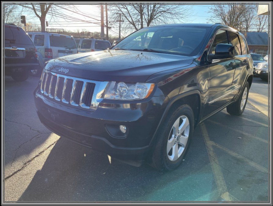 2011 Jeep Grand Cherokee 4WD 4dr Laredo, available for sale in Huntington Station, New York | My Auto Inc.. Huntington Station, New York 2011 Jeep Grand Cherokee 4WD 4dr Laredo, available for sale in Huntington Station, New York | My Auto Inc.. Huntington Station, New York