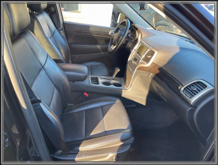 2011 Jeep Grand Cherokee 4WD 4dr Laredo, available for sale in Huntington Station, New York | My Auto Inc.. Huntington Station, New York 2011 Jeep Grand Cherokee 4WD 4dr Laredo, available for sale in Huntington Station, New York | My Auto Inc.. Huntington Station, New York