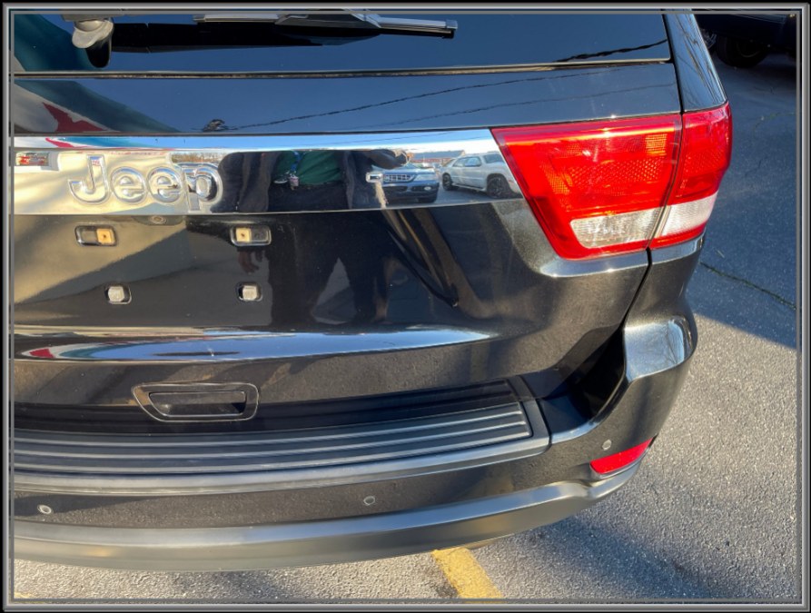 2011 Jeep Grand Cherokee 4WD 4dr Laredo, available for sale in Huntington Station, New York | My Auto Inc.. Huntington Station, New York 2011 Jeep Grand Cherokee 4WD 4dr Laredo, available for sale in Huntington Station, New York | My Auto Inc.. Huntington Station, New York