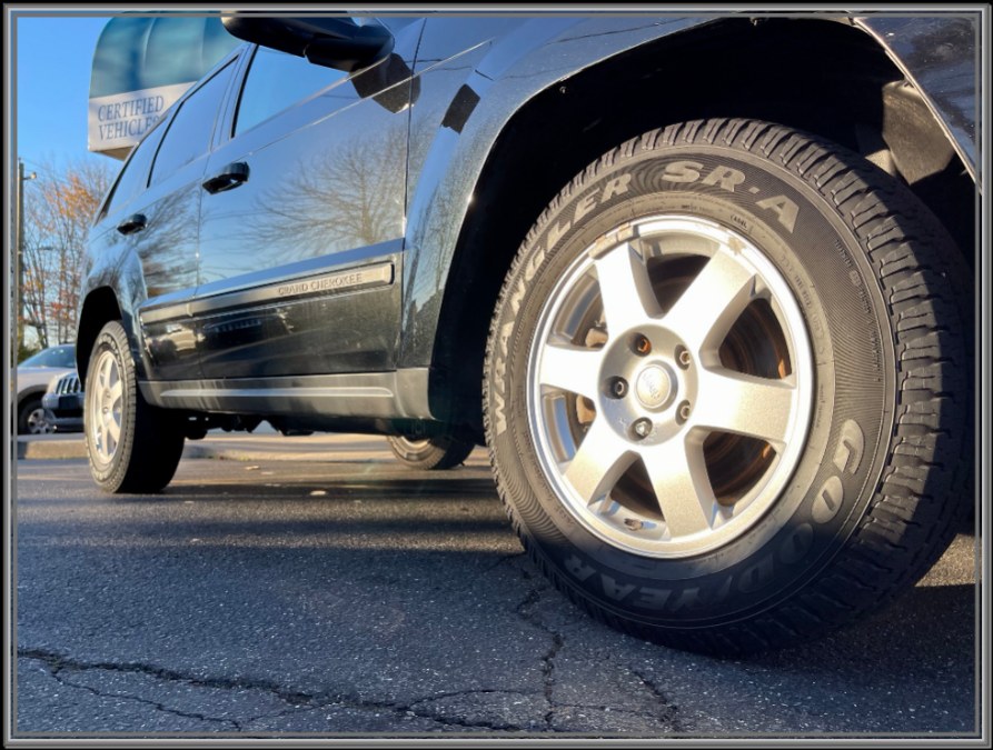 2009 Jeep Grand Cherokee 4WD 4dr Laredo, available for sale in Huntington Station, New York | My Auto Inc.. Huntington Station, New York 2009 Jeep Grand Cherokee 4WD 4dr Laredo, available for sale in Huntington Station, New York | My Auto Inc.. Huntington Station, New York