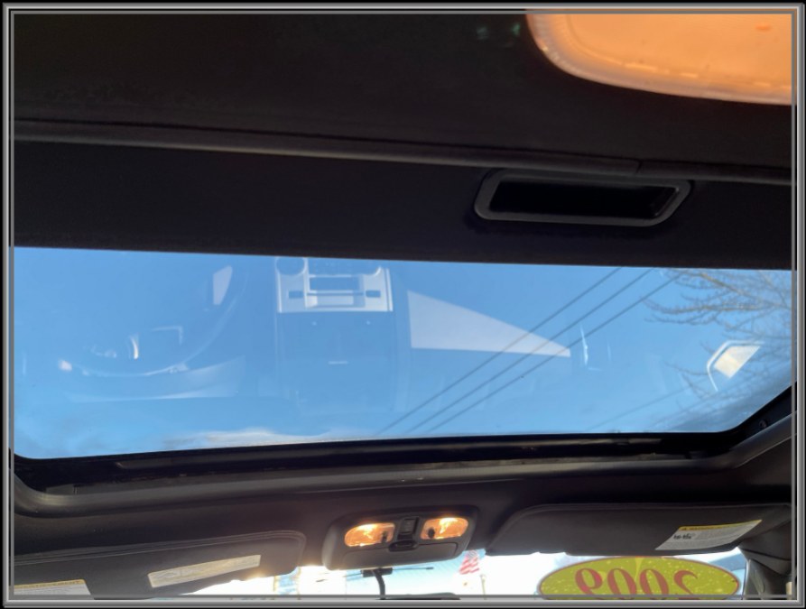 2009 Mercury Mariner 4WD 4dr V6 Premier, available for sale in Huntington Station, New York | My Auto Inc.. Huntington Station, New York 2009 Mercury Mariner 4WD 4dr V6 Premier, available for sale in Huntington Station, New York | My Auto Inc.. Huntington Station, New York