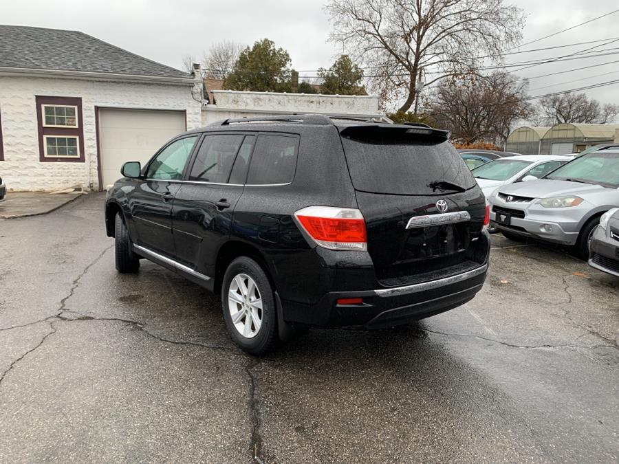 Used Toyota Highlander 4WD 4dr V6 (Natl) 2012 | Absolute Motors Inc. Springfield, Massachusetts Used Toyota Highlander 4WD 4dr V6 (Natl) 2012 | Absolute Motors Inc. Springfield, Massachusetts