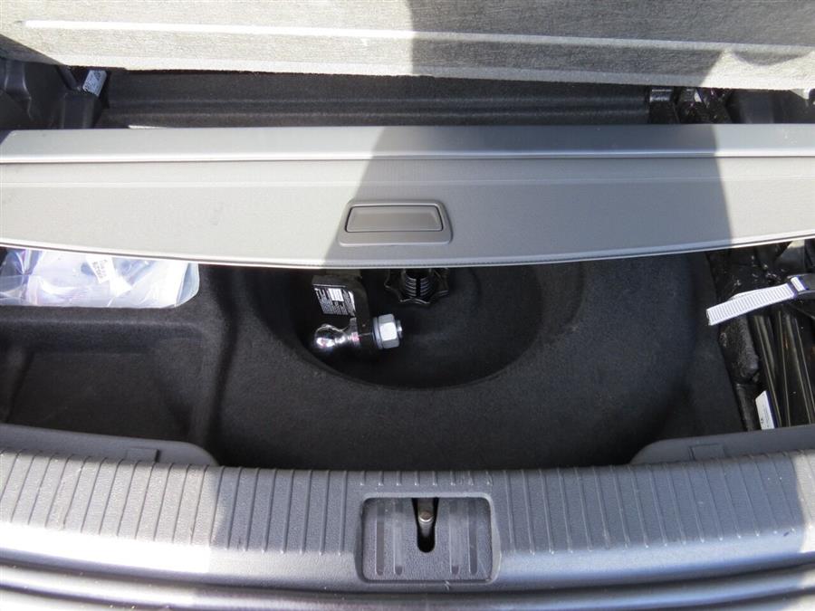 2019 Volkswagen Atlas V6 SEL 4Motion AWD 4dr SUV, available for sale in Auburn, Maine | Lake City Exports Inc. Auburn, Maine 2019 Volkswagen Atlas V6 SEL 4Motion AWD 4dr SUV, available for sale in Auburn, Maine | Lake City Exports Inc. Auburn, Maine