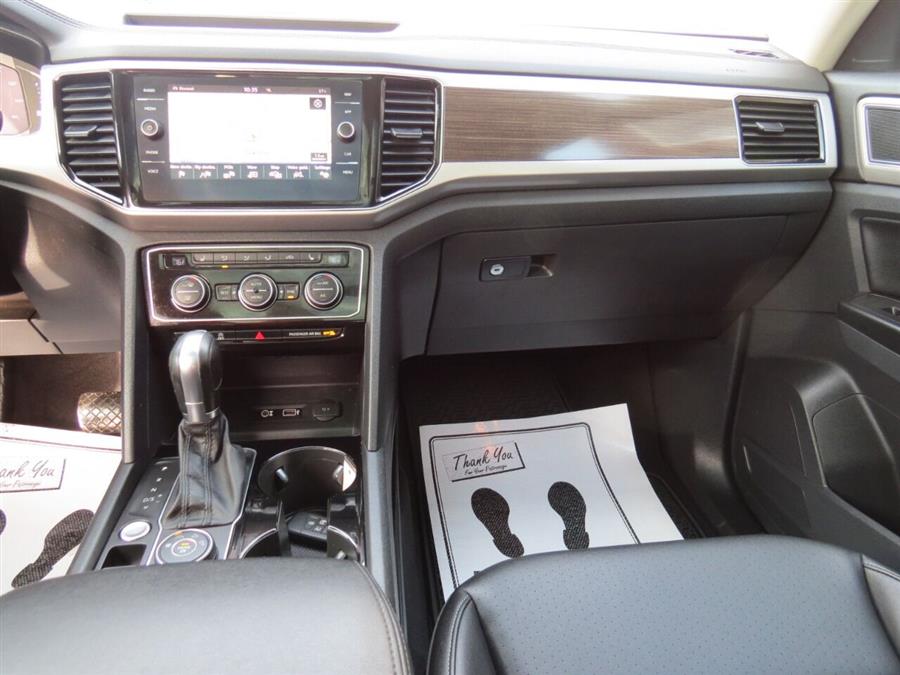 2019 Volkswagen Atlas V6 SEL 4Motion AWD 4dr SUV, available for sale in Auburn, Maine | Lake City Exports Inc. Auburn, Maine 2019 Volkswagen Atlas V6 SEL 4Motion AWD 4dr SUV, available for sale in Auburn, Maine | Lake City Exports Inc. Auburn, Maine