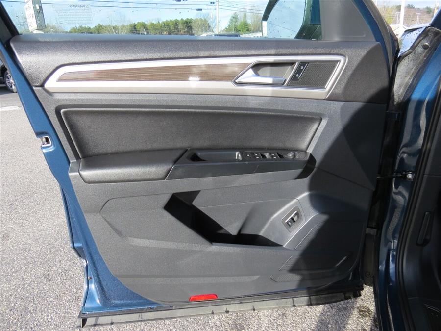 2019 Volkswagen Atlas V6 SEL 4Motion AWD 4dr SUV, available for sale in Auburn, Maine | Lake City Exports Inc. Auburn, Maine 2019 Volkswagen Atlas V6 SEL 4Motion AWD 4dr SUV, available for sale in Auburn, Maine | Lake City Exports Inc. Auburn, Maine