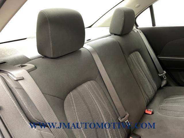 2019 Chevrolet Sonic 4dr Sdn Auto LT, available for sale in Naugatuck, Connecticut | J&M Automotive Sls&Svc LLC. Naugatuck, Connecticut 2019 Chevrolet Sonic 4dr Sdn Auto LT, available for sale in Naugatuck, Connecticut | J&M Automotive Sls&Svc LLC. Naugatuck, Connecticut