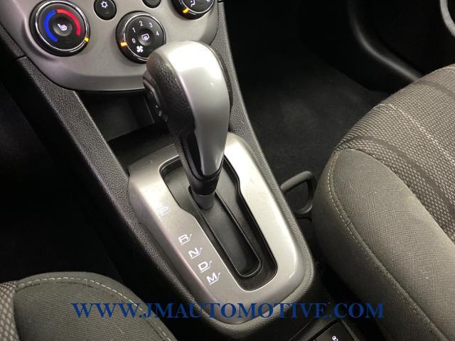2019 Chevrolet Sonic 4dr Sdn Auto LT, available for sale in Naugatuck, Connecticut | J&M Automotive Sls&Svc LLC. Naugatuck, Connecticut 2019 Chevrolet Sonic 4dr Sdn Auto LT, available for sale in Naugatuck, Connecticut | J&M Automotive Sls&Svc LLC. Naugatuck, Connecticut