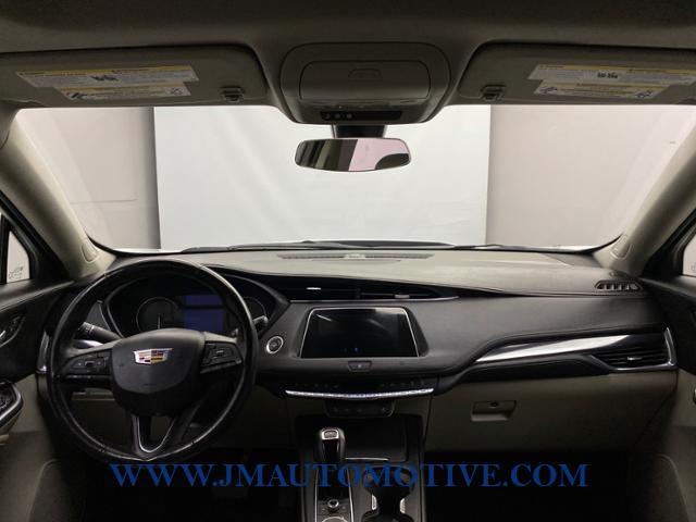 2019 Cadillac Xt4 AWD 4dr Luxury, available for sale in Naugatuck, Connecticut | J&M Automotive Sls&Svc LLC. Naugatuck, Connecticut 2019 Cadillac Xt4 AWD 4dr Luxury, available for sale in Naugatuck, Connecticut | J&M Automotive Sls&Svc LLC. Naugatuck, Connecticut