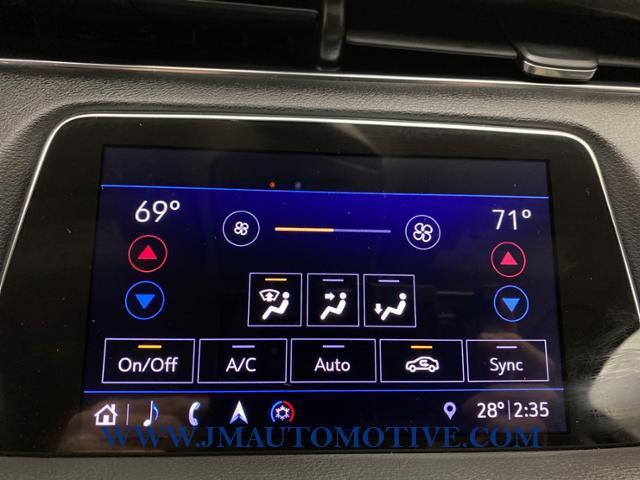 2019 Cadillac Xt4 AWD 4dr Luxury, available for sale in Naugatuck, Connecticut | J&M Automotive Sls&Svc LLC. Naugatuck, Connecticut 2019 Cadillac Xt4 AWD 4dr Luxury, available for sale in Naugatuck, Connecticut | J&M Automotive Sls&Svc LLC. Naugatuck, Connecticut
