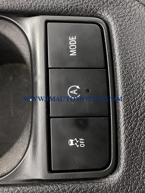2019 Cadillac Xt4 AWD 4dr Luxury, available for sale in Naugatuck, Connecticut | J&M Automotive Sls&Svc LLC. Naugatuck, Connecticut 2019 Cadillac Xt4 AWD 4dr Luxury, available for sale in Naugatuck, Connecticut | J&M Automotive Sls&Svc LLC. Naugatuck, Connecticut