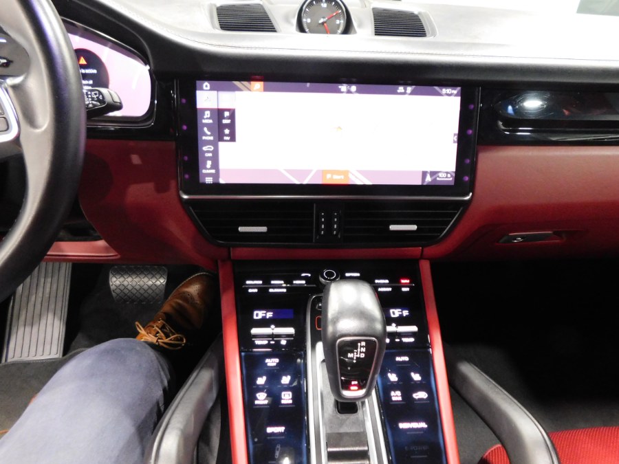 2019 Porsche Cayenne AWD, available for sale in Lodi, New Jersey | Soliman Motors. Lodi, New Jersey 2019 Porsche Cayenne AWD, available for sale in Lodi, New Jersey | Soliman Motors. Lodi, New Jersey