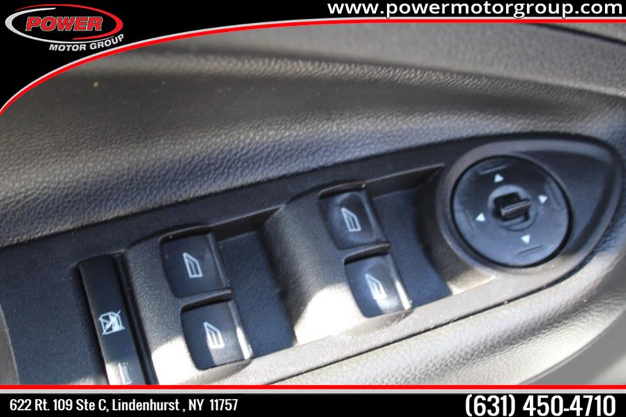 2013 Ford Escape 4WD 4dr SE, available for sale in Lindenhurst, New York | Power Motor Group. Lindenhurst, New York 2013 Ford Escape 4WD 4dr SE, available for sale in Lindenhurst, New York | Power Motor Group. Lindenhurst, New York