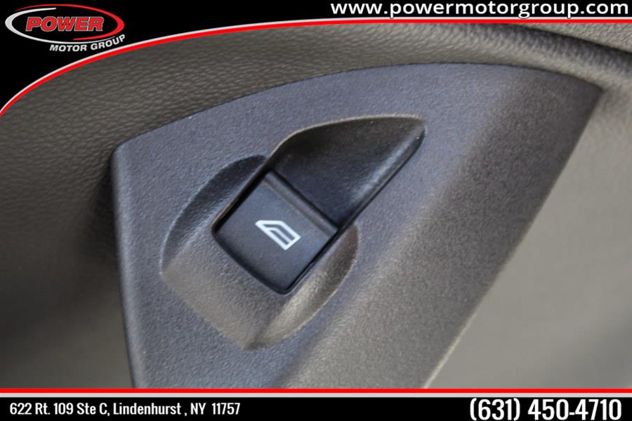 2013 Ford Escape 4WD 4dr SE, available for sale in Lindenhurst, New York | Power Motor Group. Lindenhurst, New York 2013 Ford Escape 4WD 4dr SE, available for sale in Lindenhurst, New York | Power Motor Group. Lindenhurst, New York