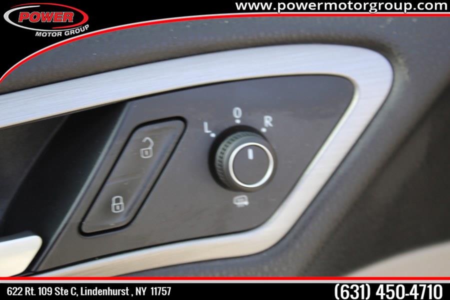2016 Volkswagen Golf 4dr HB Auto TSI S, available for sale in Lindenhurst, New York | Power Motor Group. Lindenhurst, New York 2016 Volkswagen Golf 4dr HB Auto TSI S, available for sale in Lindenhurst, New York | Power Motor Group. Lindenhurst, New York