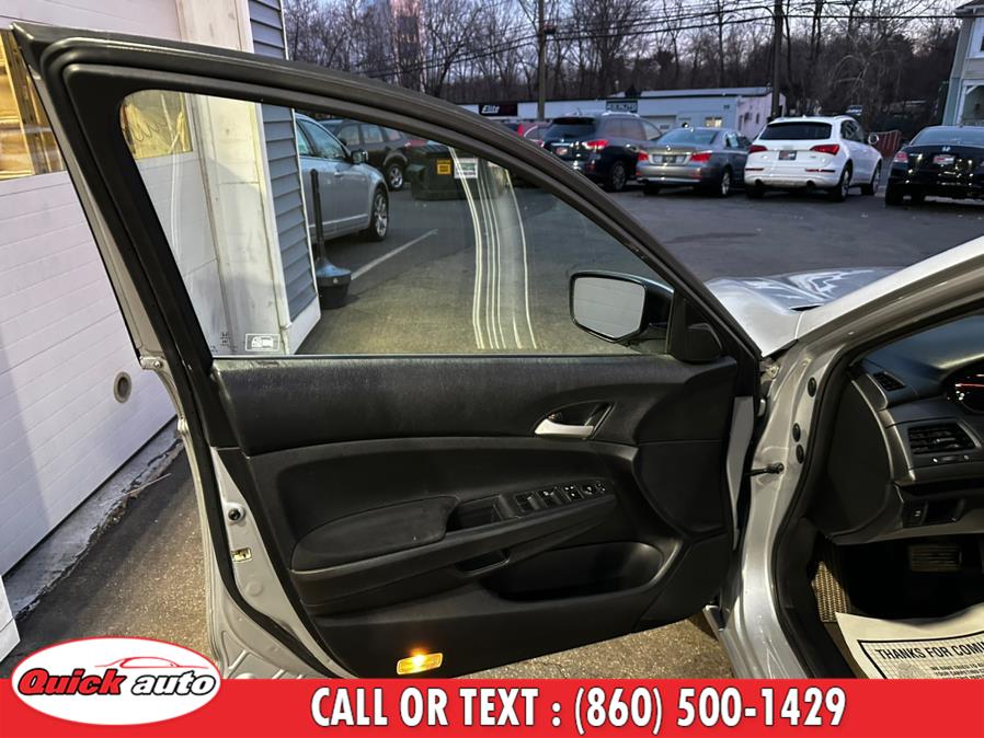 Used Honda Accord Sdn 4dr I4 Auto LX 2010 | Quick Auto LLC. Bristol, Connecticut Used Honda Accord Sdn 4dr I4 Auto LX 2010 | Quick Auto LLC. Bristol, Connecticut