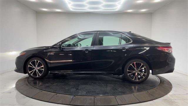 Used Toyota Camry SE 2020 | Eastchester Motor Cars. Bronx, New York Used Toyota Camry SE 2020 | Eastchester Motor Cars. Bronx, New York