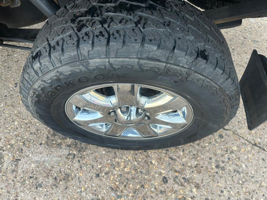 2013 Ford F-150 4WD SuperCab 145" XLT, available for sale in Manchester, Connecticut | Carsonmain LLC. Manchester, Connecticut 2013 Ford F-150 4WD SuperCab 145" XLT, available for sale in Manchester, Connecticut | Carsonmain LLC. Manchester, Connecticut