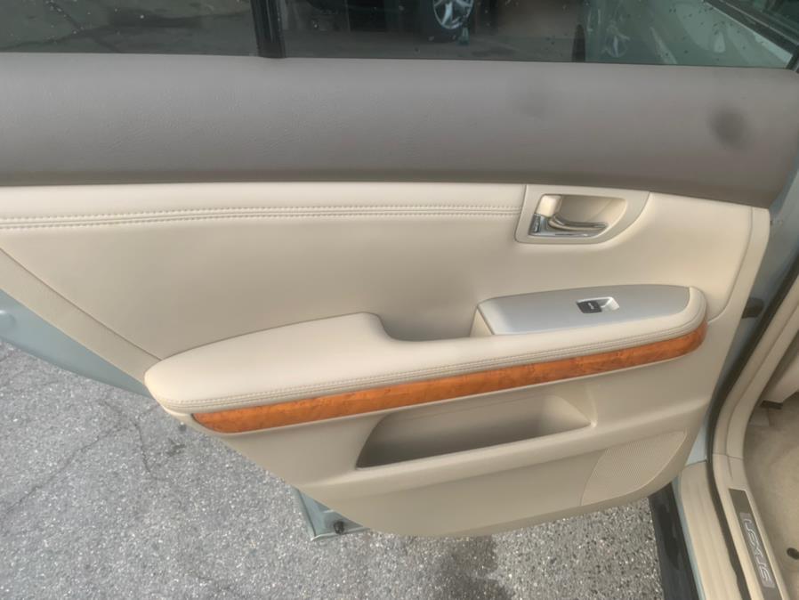 2007 Lexus RX 350 AWD 4dr, available for sale in Taunton, Massachusetts | Rt 138 Auto Center Inc . Taunton, Massachusetts 2007 Lexus RX 350 AWD 4dr, available for sale in Taunton, Massachusetts | Rt 138 Auto Center Inc . Taunton, Massachusetts