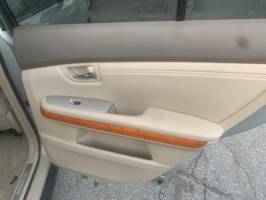 2007 Lexus RX 350 AWD 4dr, available for sale in Taunton, Massachusetts | Rt 138 Auto Center Inc . Taunton, Massachusetts 2007 Lexus RX 350 AWD 4dr, available for sale in Taunton, Massachusetts | Rt 138 Auto Center Inc . Taunton, Massachusetts