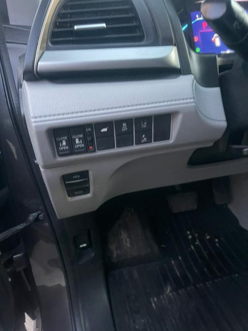 2018 Honda Odyssey EX-L w/Navi/RES Auto, available for sale in Brooklyn, New York | Brooklyn Auto Mall LLC. Brooklyn, New York