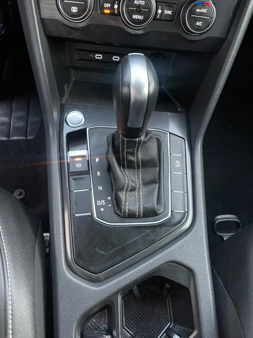 2021 Volkswagen Tiguan 2.0T SE FWD, available for sale in Brooklyn, New York | Brooklyn Auto Mall LLC. Brooklyn, New York 2021 Volkswagen Tiguan 2.0T SE FWD, available for sale in Brooklyn, New York | Brooklyn Auto Mall LLC. Brooklyn, New York