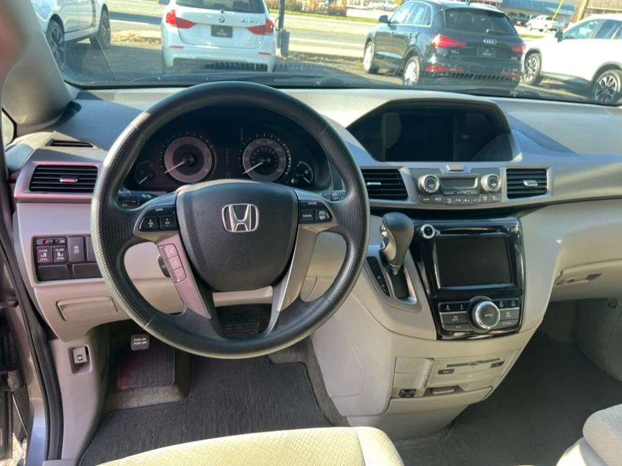 2016 Honda Odyssey 5dr SE, available for sale in New Windsor, New York | Prestige Pre-Owned Motors Inc. New Windsor, New York 2016 Honda Odyssey 5dr SE, available for sale in New Windsor, New York | Prestige Pre-Owned Motors Inc. New Windsor, New York