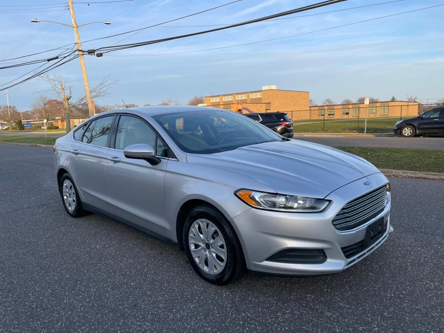 2014 Ford Fusion 4dr Sdn S FWD, available for sale in Copiague, New York | Great Deal Motors. Copiague, New York 2014 Ford Fusion 4dr Sdn S FWD, available for sale in Copiague, New York | Great Deal Motors. Copiague, New York