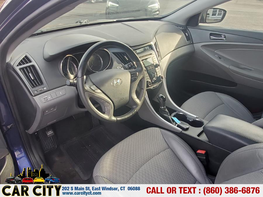 2011 Hyundai Sonata 4dr Sdn 2.4L Auto SE *Ltd Avail*, available for sale in East Windsor, Connecticut | Car City LLC. East Windsor, Connecticut 2011 Hyundai Sonata 4dr Sdn 2.4L Auto SE *Ltd Avail*, available for sale in East Windsor, Connecticut | Car City LLC. East Windsor, Connecticut