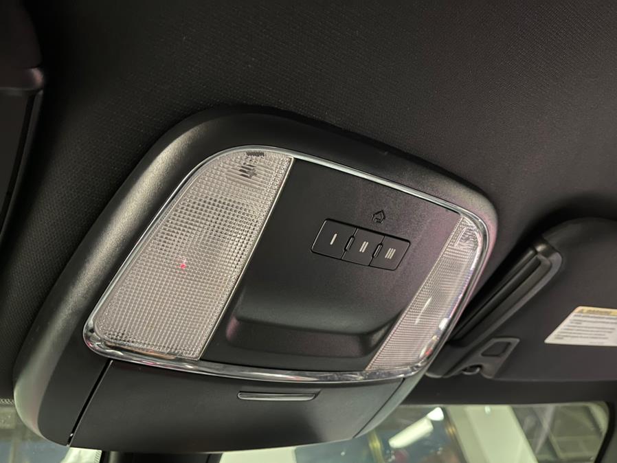2018 Dodge Charger R/T RWD, available for sale in Inwood, New York | 5 Towns Drive. Inwood, New York 2018 Dodge Charger R/T RWD, available for sale in Inwood, New York | 5 Towns Drive. Inwood, New York