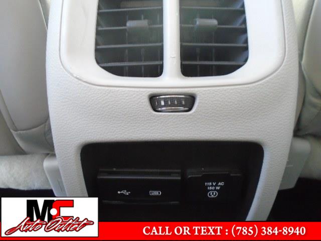 2020 Jeep Cherokee Limited 4x4, available for sale in Colby, Kansas | M C Auto Outlet Inc. Colby, Kansas 2020 Jeep Cherokee Limited 4x4, available for sale in Colby, Kansas | M C Auto Outlet Inc. Colby, Kansas