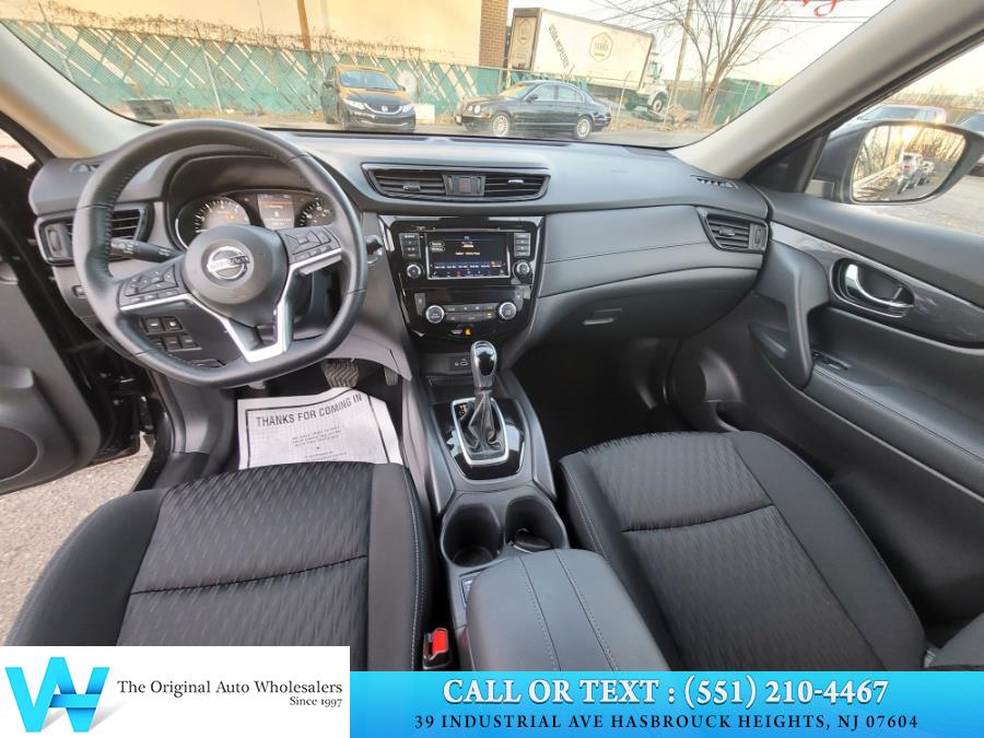 2019 Nissan Rogue AWD SV, available for sale in Lodi, New Jersey | AW Auto & Truck Wholesalers, Inc. Lodi, New Jersey 2019 Nissan Rogue AWD SV, available for sale in Lodi, New Jersey | AW Auto & Truck Wholesalers, Inc. Lodi, New Jersey