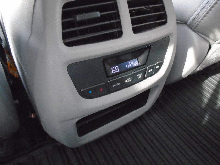 2016 Honda Pilot AWD 4dr EX-L, available for sale in Waterbury, Connecticut | Jim Juliani Motors. Waterbury, Connecticut 2016 Honda Pilot AWD 4dr EX-L, available for sale in Waterbury, Connecticut | Jim Juliani Motors. Waterbury, Connecticut
