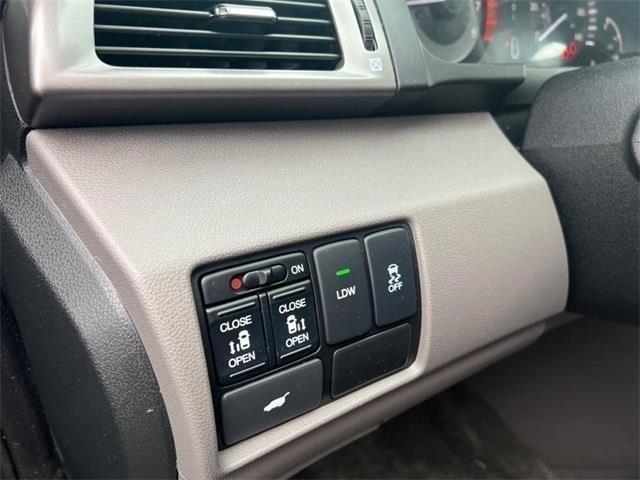 2016 Honda Odyssey EX-L, available for sale in Stratford, Connecticut | Wiz Leasing Inc. Stratford, Connecticut 2016 Honda Odyssey EX-L, available for sale in Stratford, Connecticut | Wiz Leasing Inc. Stratford, Connecticut