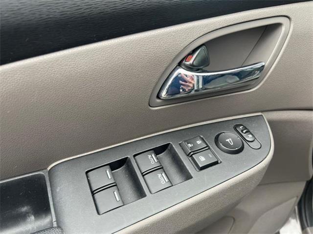 2016 Honda Odyssey EX-L, available for sale in Stratford, Connecticut | Wiz Leasing Inc. Stratford, Connecticut 2016 Honda Odyssey EX-L, available for sale in Stratford, Connecticut | Wiz Leasing Inc. Stratford, Connecticut