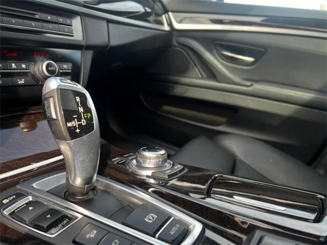 2013 BMW 5 Series 535i xDrive, available for sale in Stratford, Connecticut | Wiz Leasing Inc. Stratford, Connecticut 2013 BMW 5 Series 535i xDrive, available for sale in Stratford, Connecticut | Wiz Leasing Inc. Stratford, Connecticut