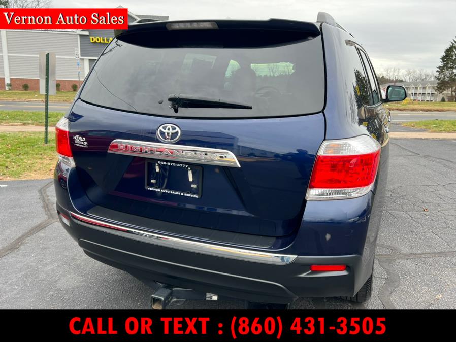 2012 Toyota Highlander FWD 4dr V6 Limited (Natl), available for sale in Manchester, Connecticut | Vernon Auto Sale & Service. Manchester, Connecticut 2012 Toyota Highlander FWD 4dr V6 Limited (Natl), available for sale in Manchester, Connecticut | Vernon Auto Sale & Service. Manchester, Connecticut