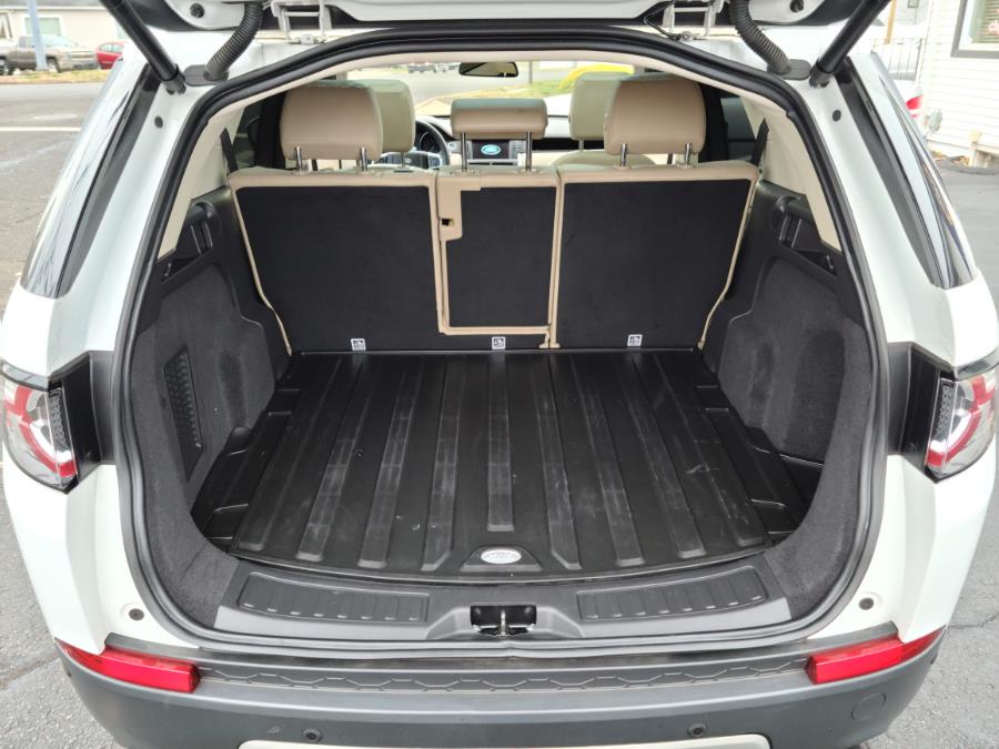 2017 Land Rover Discovery Sport HSE 4WD, available for sale in Milford, Connecticut | Chip's Auto Sales Inc. Milford, Connecticut 2017 Land Rover Discovery Sport HSE 4WD, available for sale in Milford, Connecticut | Chip's Auto Sales Inc. Milford, Connecticut