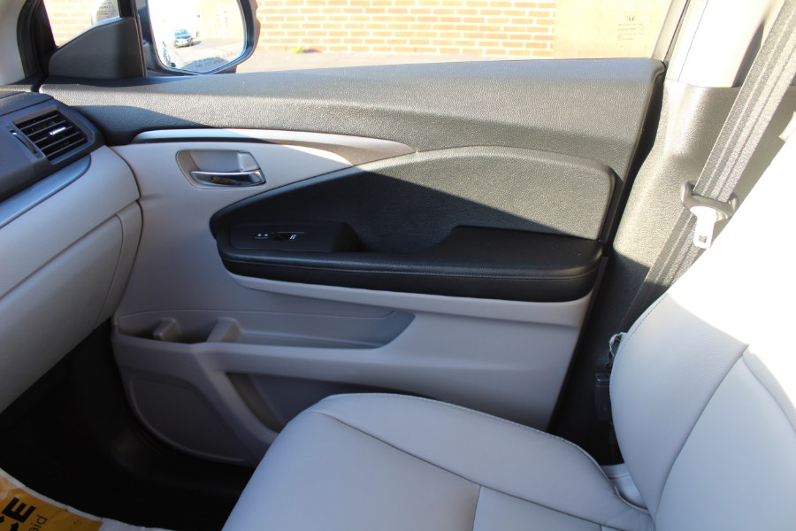 2018 Honda Pilot EX-L w/Navigation AWD, available for sale in Deer Park, New York | Car Tec Enterprise Leasing & Sales LLC. Deer Park, New York 2018 Honda Pilot EX-L w/Navigation AWD, available for sale in Deer Park, New York | Car Tec Enterprise Leasing & Sales LLC. Deer Park, New York