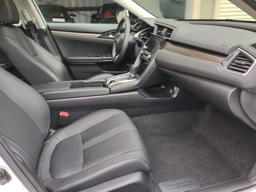 2020 Honda Civic Sedan EX-L CVT, available for sale in Wantagh, New York | Alpine Motors Inc. Wantagh, New York 2020 Honda Civic Sedan EX-L CVT, available for sale in Wantagh, New York | Alpine Motors Inc. Wantagh, New York