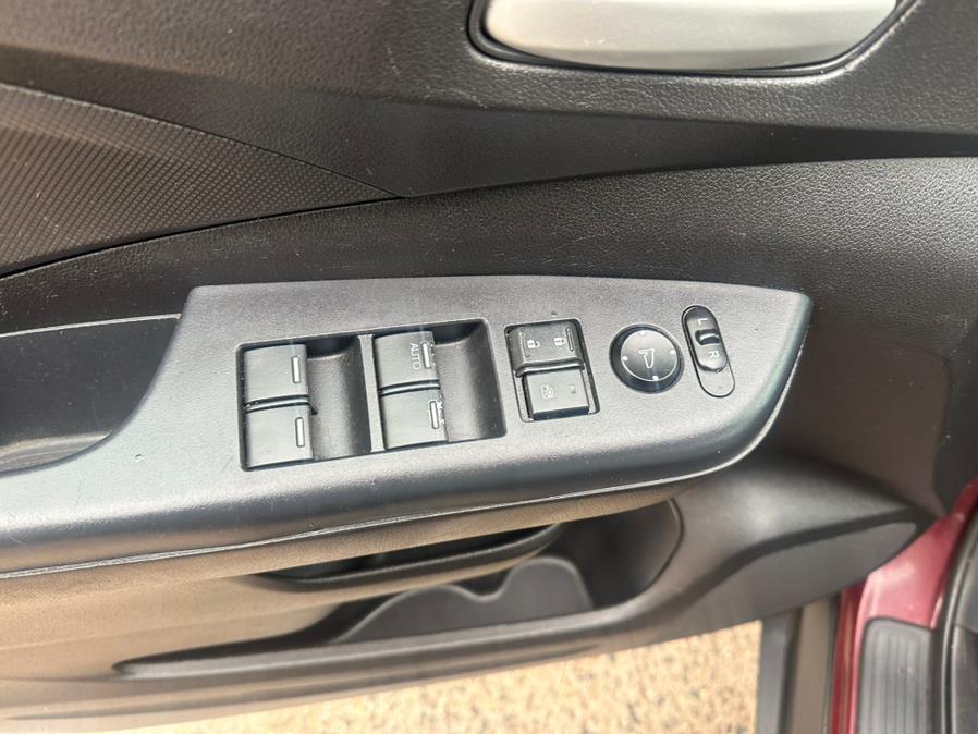 2016 Honda CR-V AWD 5dr SE, available for sale in Manchester, Connecticut | Carsonmain LLC. Manchester, Connecticut 2016 Honda CR-V AWD 5dr SE, available for sale in Manchester, Connecticut | Carsonmain LLC. Manchester, Connecticut
