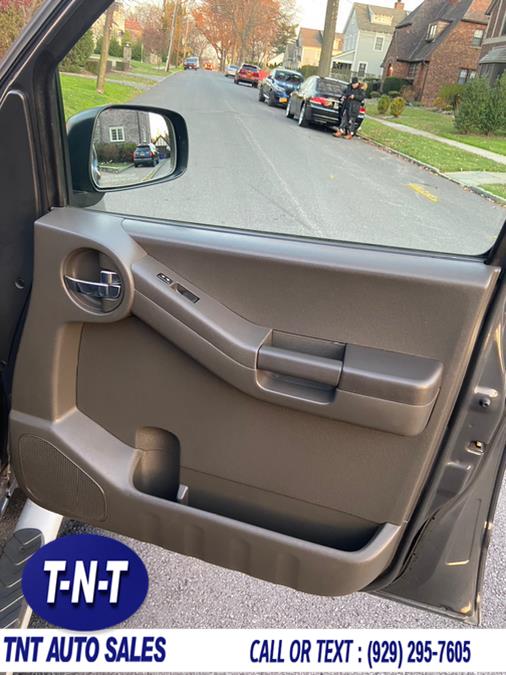 2012 Nissan Xterra 4WD 4dr Auto Pro-4X, available for sale in Bronx, New York | TNT Auto Sales USA inc. Bronx, New York 2012 Nissan Xterra 4WD 4dr Auto Pro-4X, available for sale in Bronx, New York | TNT Auto Sales USA inc. Bronx, New York