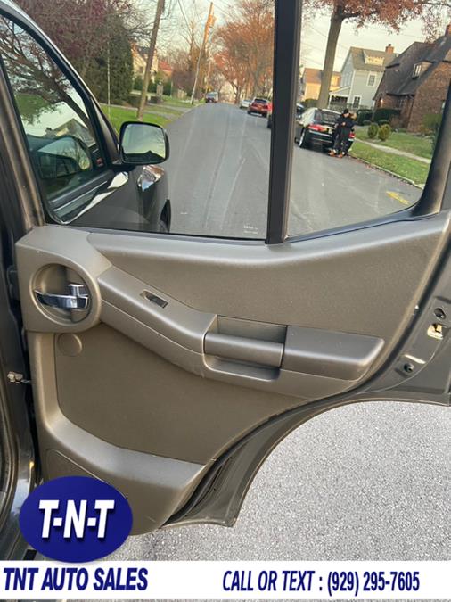 2012 Nissan Xterra 4WD 4dr Auto Pro-4X, available for sale in Bronx, New York | TNT Auto Sales USA inc. Bronx, New York 2012 Nissan Xterra 4WD 4dr Auto Pro-4X, available for sale in Bronx, New York | TNT Auto Sales USA inc. Bronx, New York