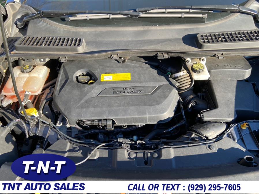 2016 Ford Escape 4WD 4dr SE, available for sale in Bronx, New York | TNT Auto Sales USA inc. Bronx, New York 2016 Ford Escape 4WD 4dr SE, available for sale in Bronx, New York | TNT Auto Sales USA inc. Bronx, New York
