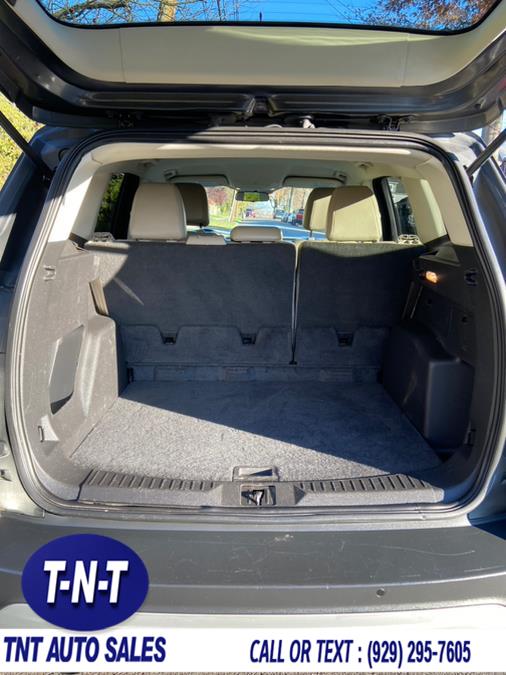 2016 Ford Escape 4WD 4dr SE, available for sale in Bronx, New York | TNT Auto Sales USA inc. Bronx, New York 2016 Ford Escape 4WD 4dr SE, available for sale in Bronx, New York | TNT Auto Sales USA inc. Bronx, New York