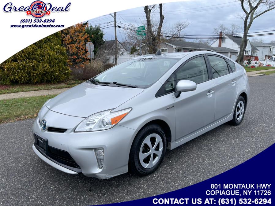 2013 Toyota Prius 5dr HB Two (Natl), available for sale in Copiague, New York | Great Deal Motors. Copiague, New York